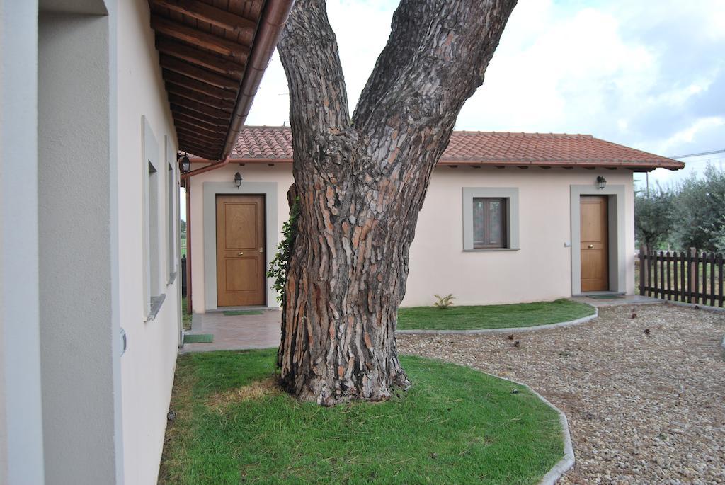 Agriturismo Torre Cristina Aprilia Buitenkant foto